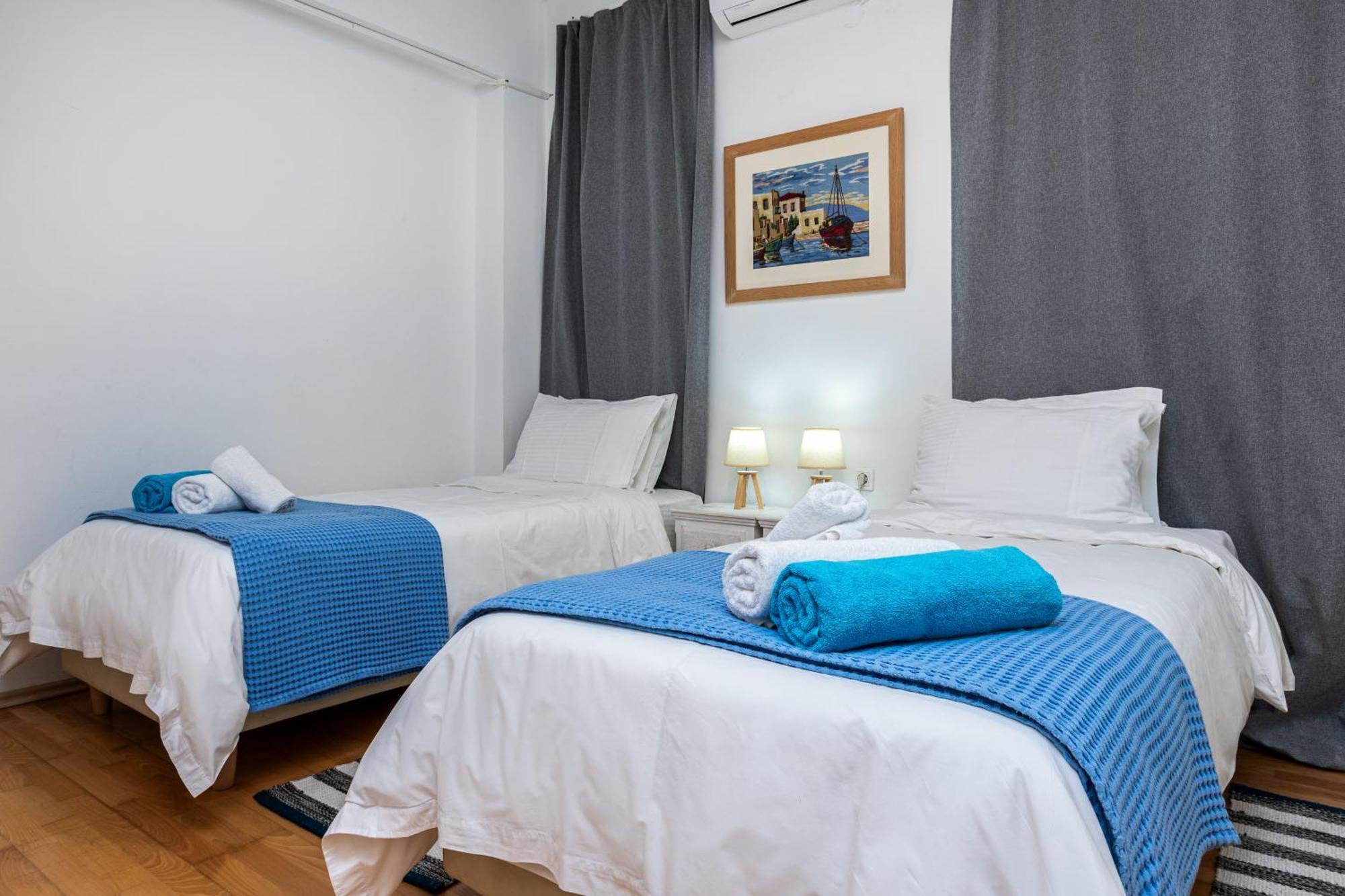 Dimitra Apartment With Private Pool And Sea View -The Ground Floor Of A Two Storey Building Daratsos Eksteriør bilde